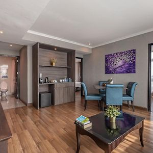 Two-Bedroom Suite